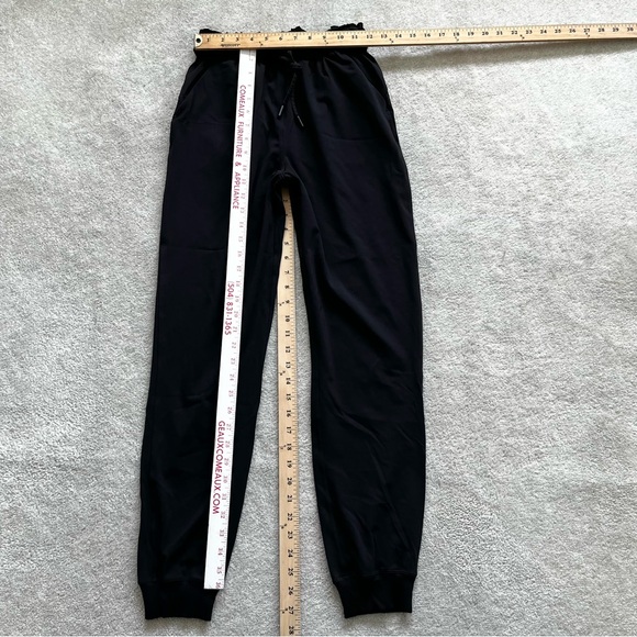 LULULEMON Stretch Luxtreme High-Rise Jogger Size 4 Athleisure Sporty Comfy - Picture 4 of 5